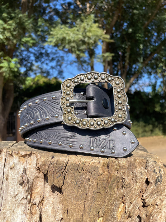 Cinto de Couro Feminino com Cravo