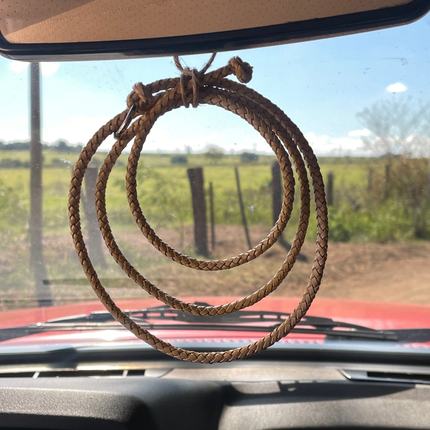 Laço de Couro Para Retrovisor